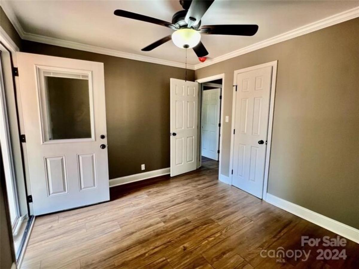 Picture of Home For Sale in Fort Lawn, South Carolina, United States