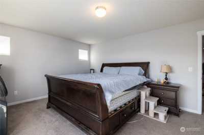 Home For Sale in Mount Vernon, Washington