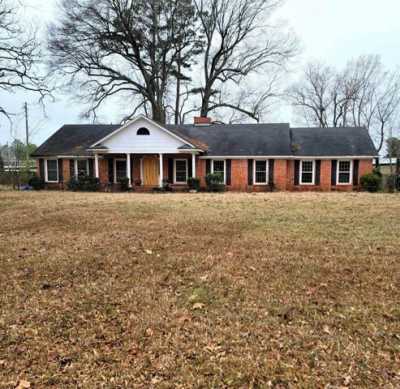 Home For Sale in Pine Bluff, Arkansas