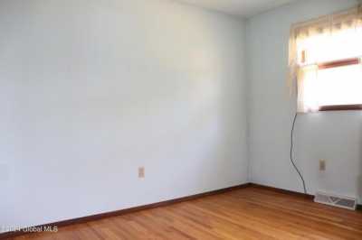 Home For Sale in Schenectady, New York