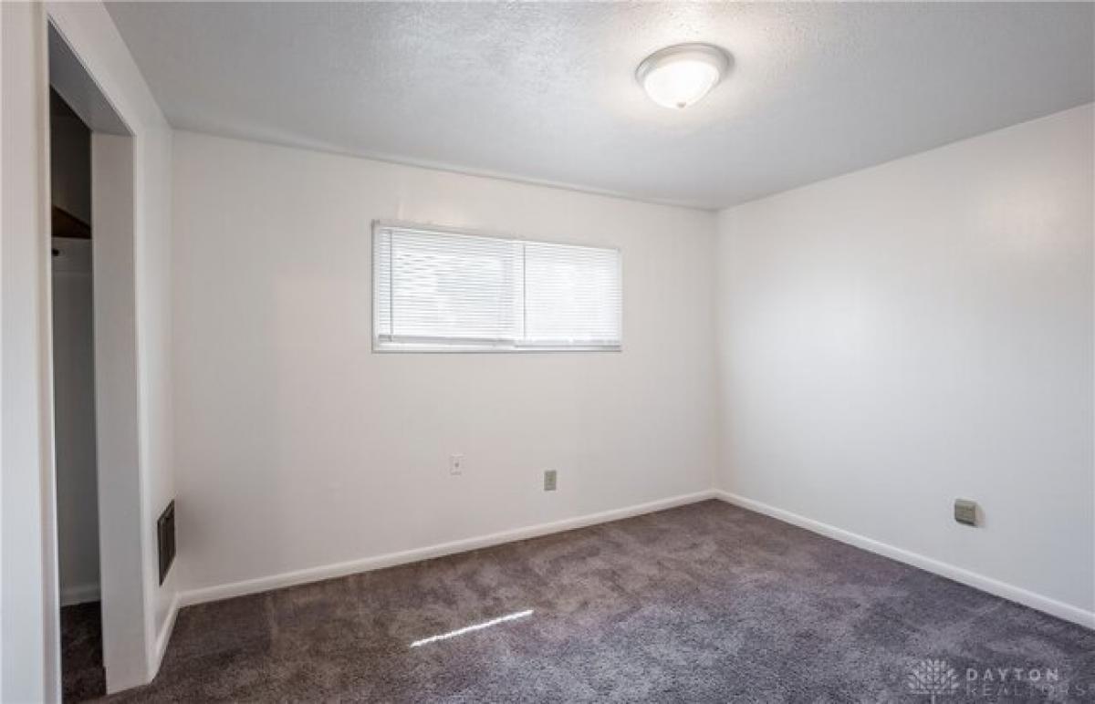 Picture of Home For Sale in Dayton, Ohio, United States