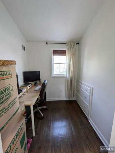 Home For Sale in Bayonne, New Jersey