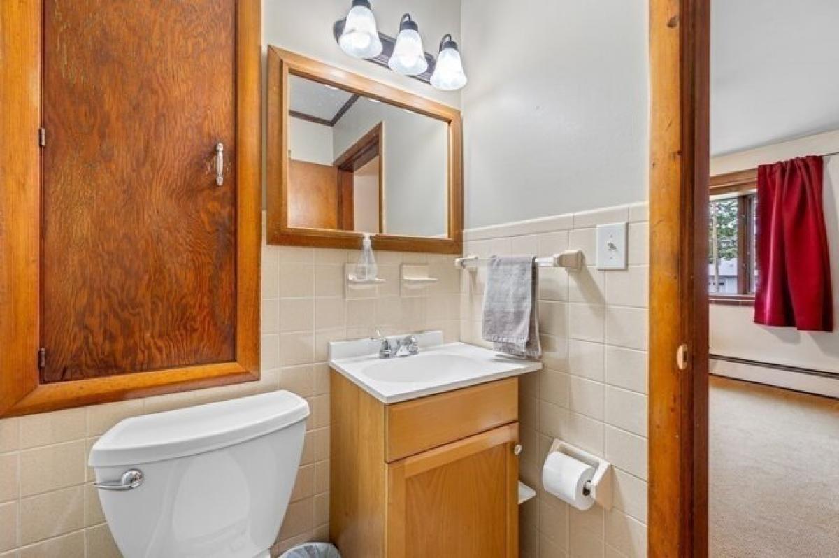 Picture of Home For Sale in Westminster, Massachusetts, United States