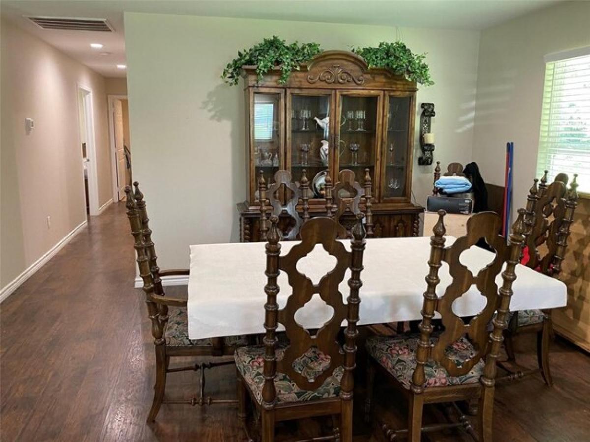 Picture of Home For Sale in Wills Point, Texas, United States