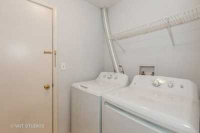 Home For Rent in Naperville, Illinois