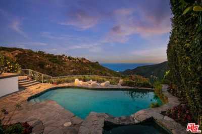 Home For Sale in Pacific Palisades, California