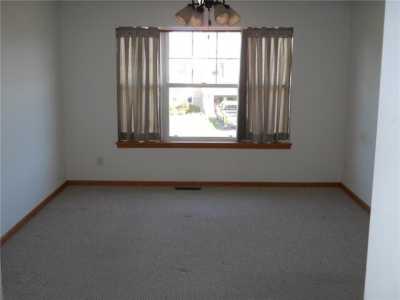 Home For Sale in Lakeville, Minnesota