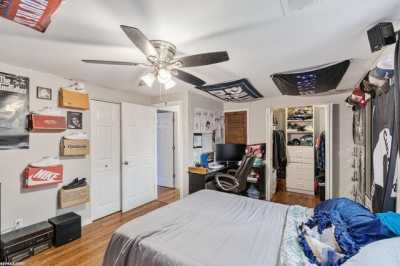 Home For Sale in Sterling Heights, Michigan