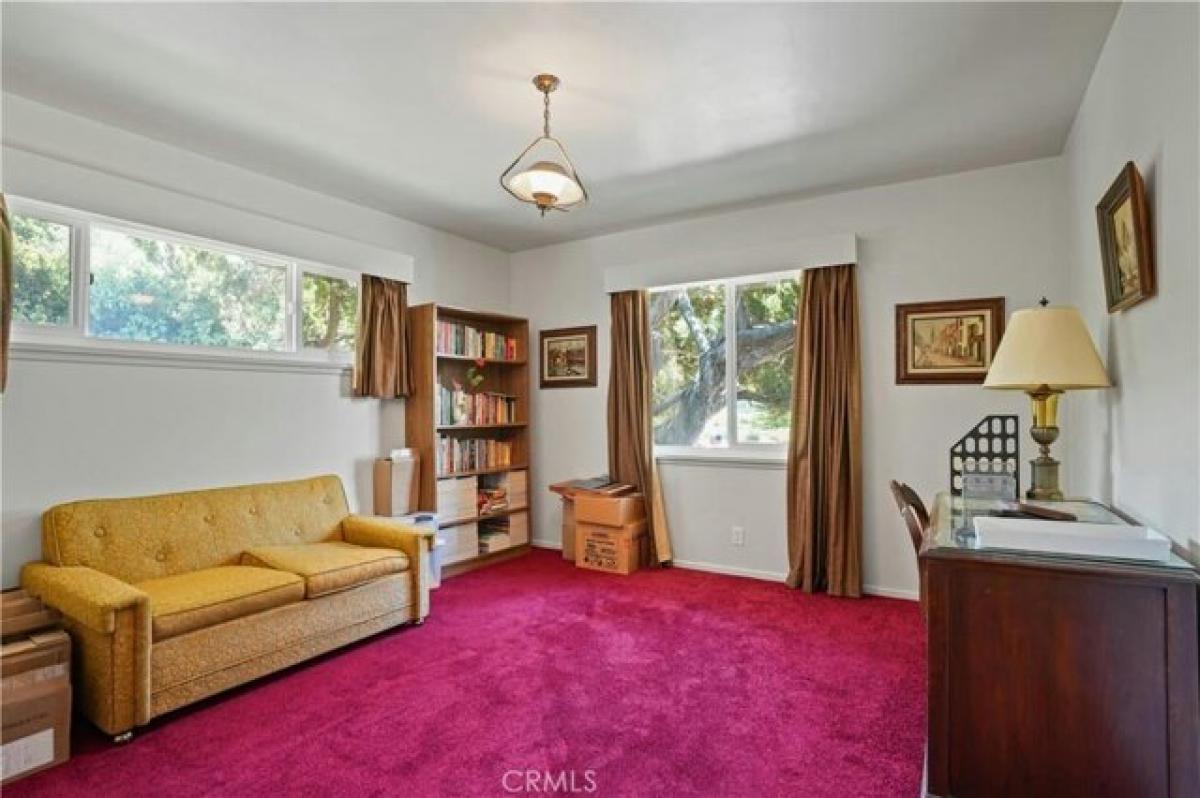 Picture of Home For Sale in Claremont, California, United States