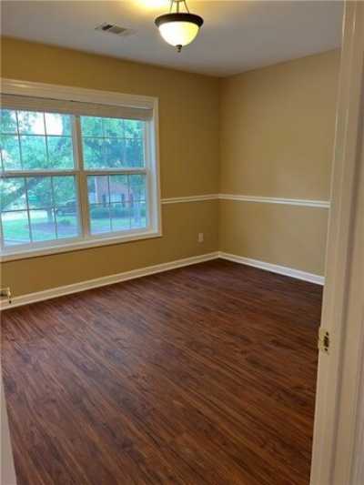 Home For Rent in Roswell, Georgia