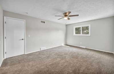 Home For Sale in Brunswick, Ohio