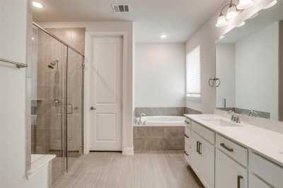 Home For Rent in Carrollton, Texas