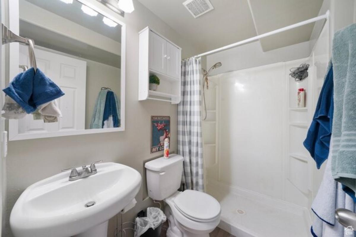 Picture of Home For Sale in Saratoga Springs, Utah, United States