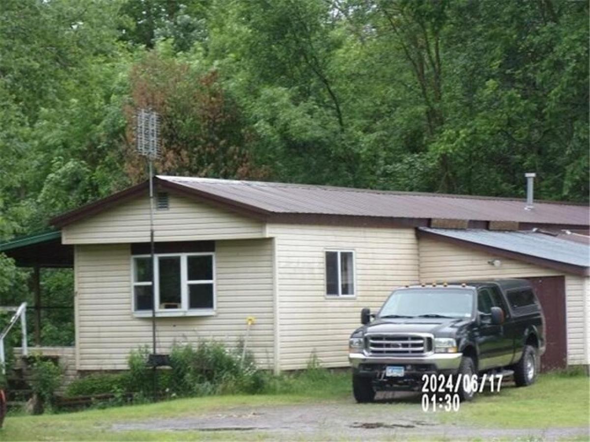 Picture of Home For Sale in Mora, Minnesota, United States
