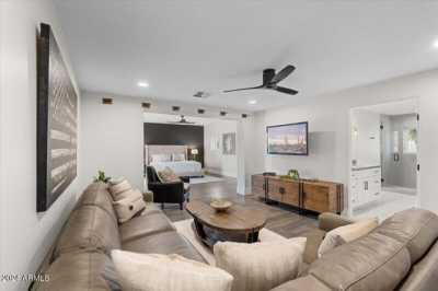 Home For Sale in Paradise Valley, Arizona