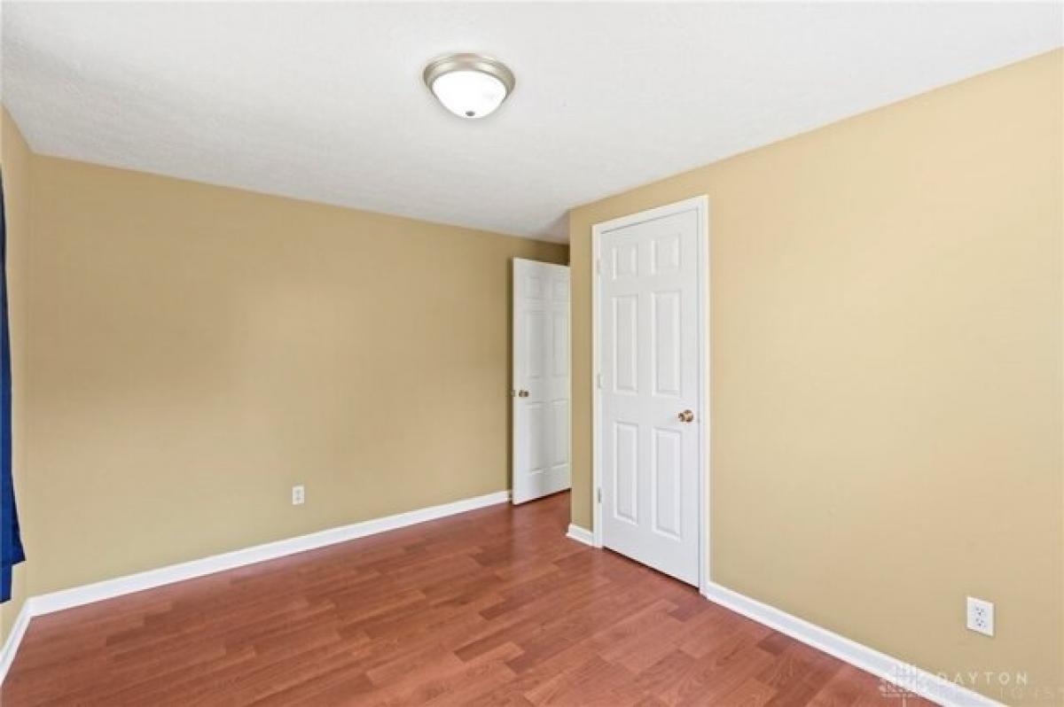 Picture of Home For Sale in Dayton, Ohio, United States