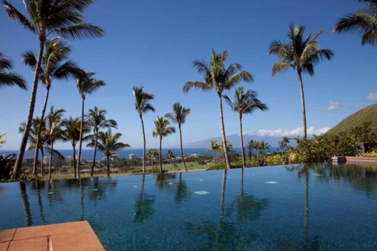 Picture of Residential Land For Sale in Lahaina, Hawaii, United States