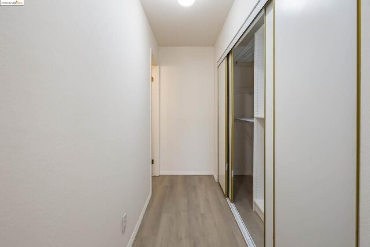 Picture of Home For Sale in Concord, California, United States