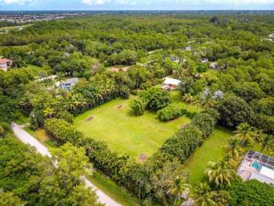 Residential Land For Sale in Palm Beach Gardens, Florida