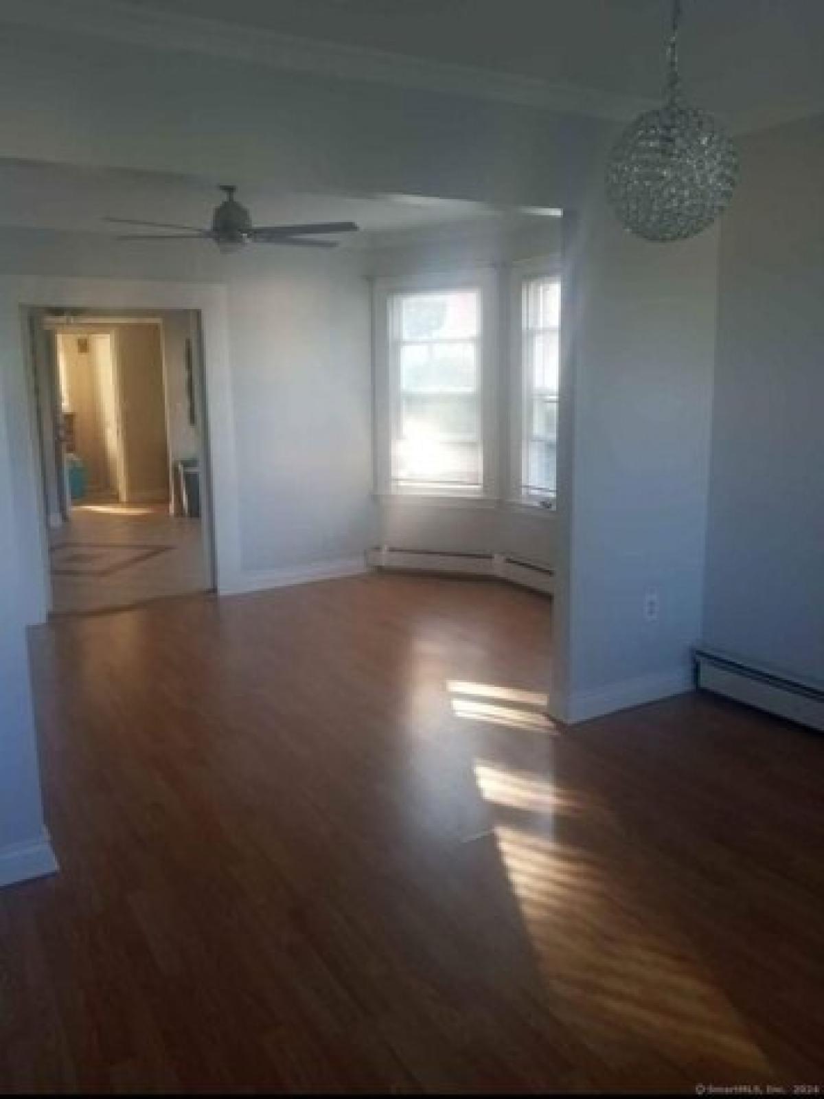 Picture of Home For Sale in New Britain, Connecticut, United States