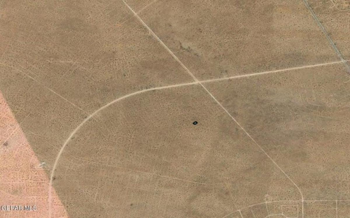 Picture of Residential Land For Rent in El Paso, Texas, United States