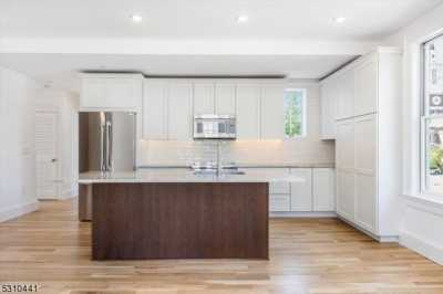 Apartment For Rent in Montclair, New Jersey