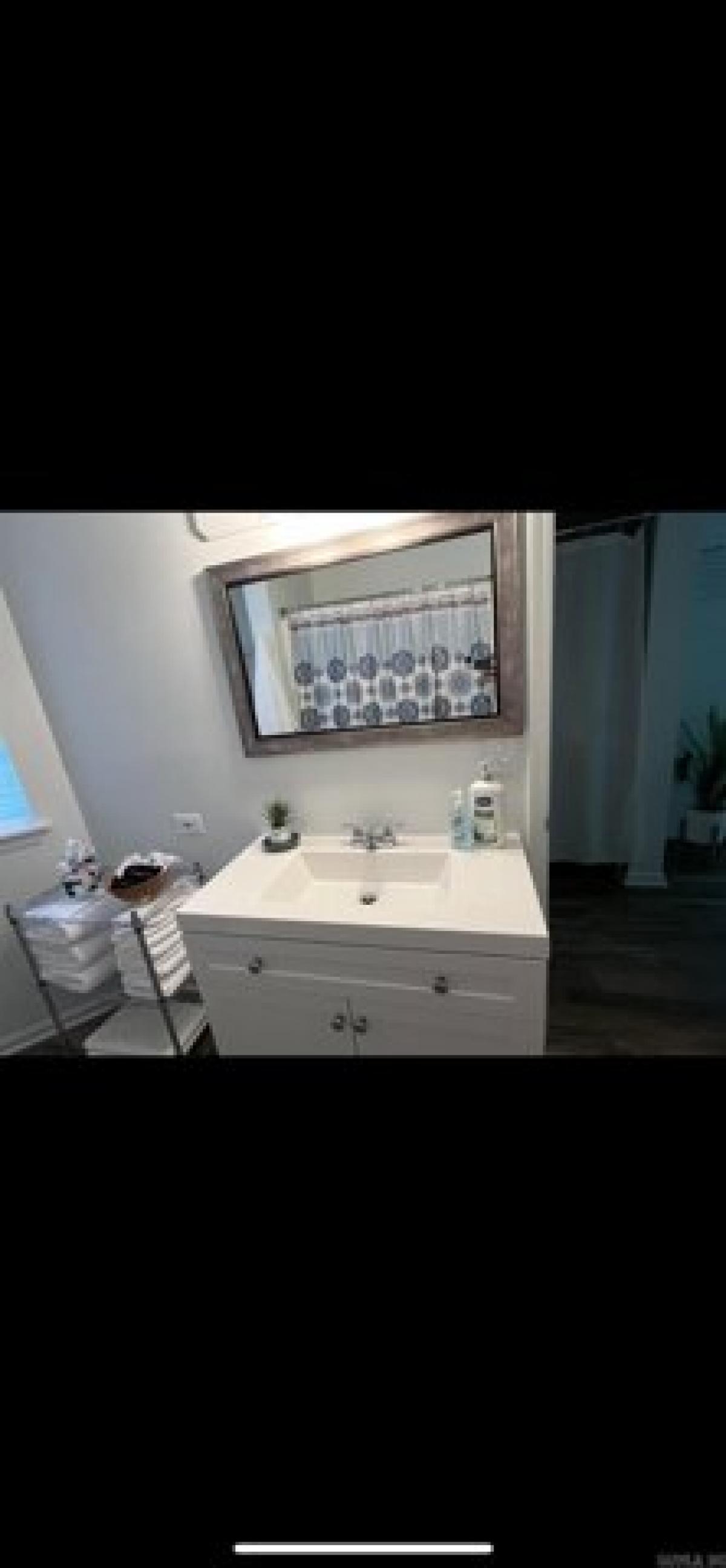 Picture of Home For Sale in Fairfield Bay, Arkansas, United States