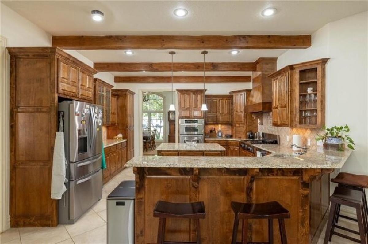 Picture of Home For Sale in Fayetteville, Arkansas, United States