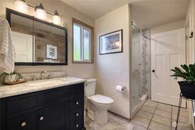 Home For Sale in Mount Vernon, Washington