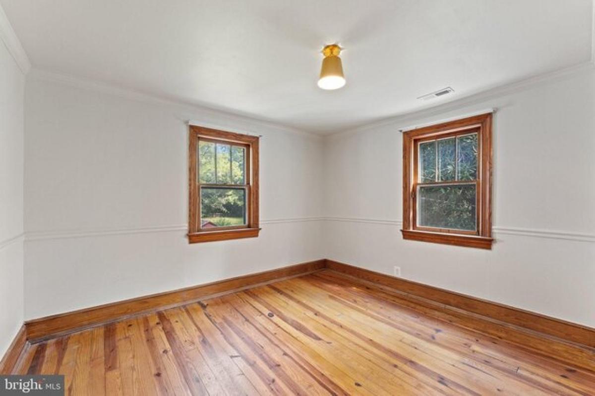 Picture of Home For Sale in Amissville, Virginia, United States