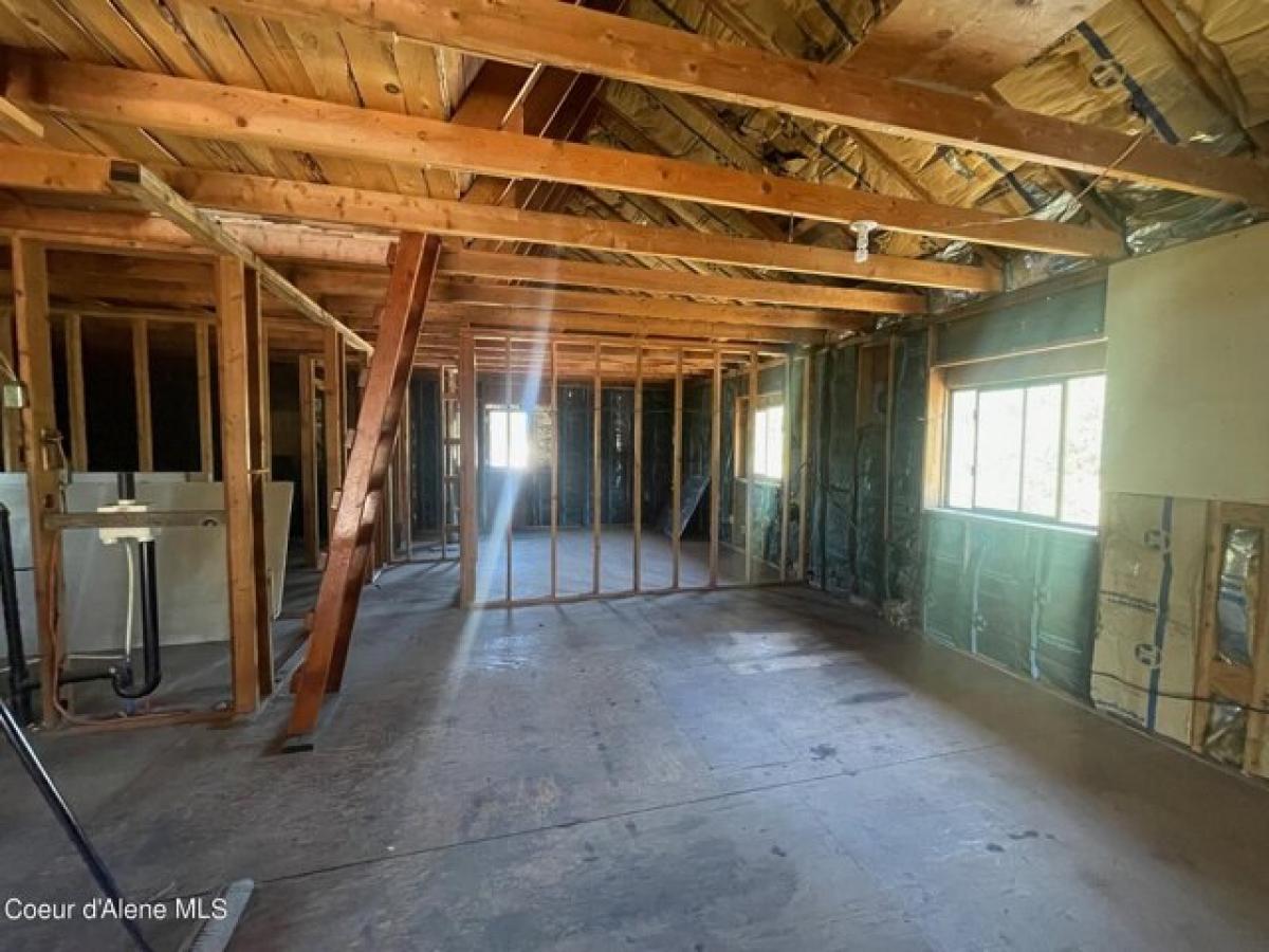 Picture of Home For Sale in Spirit Lake, Idaho, United States