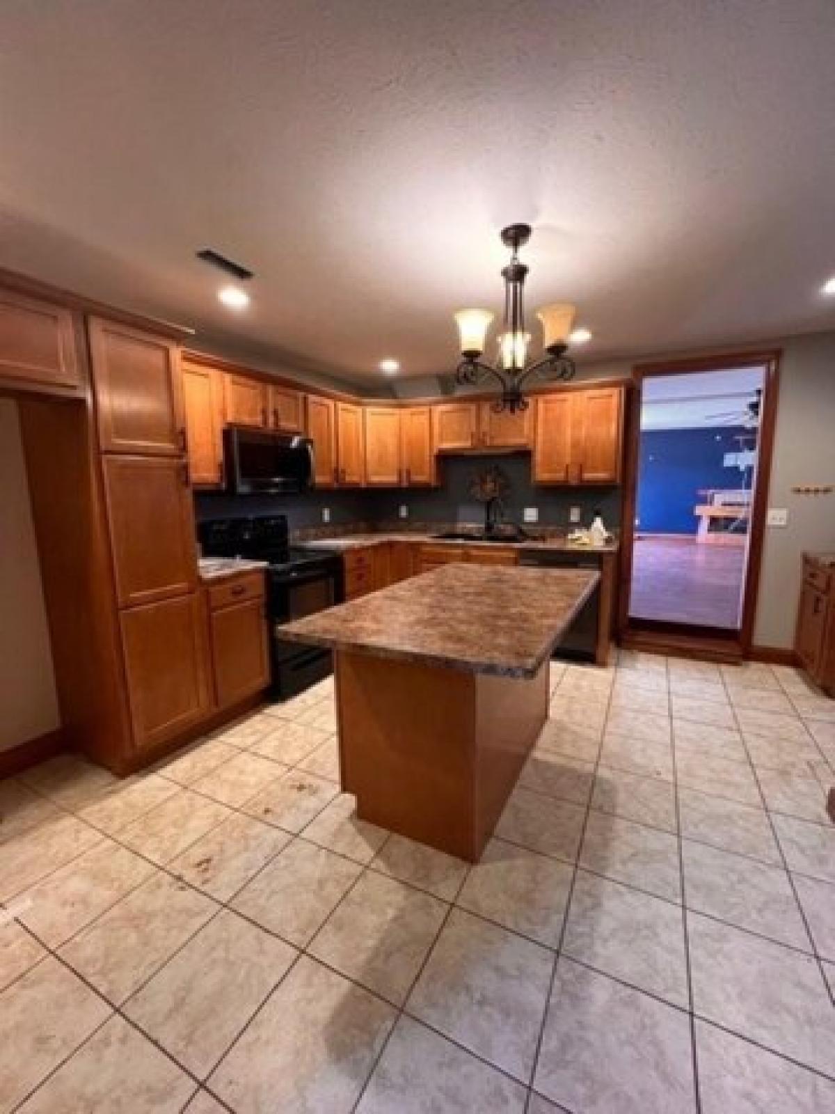 Picture of Home For Sale in Proctorville, Ohio, United States