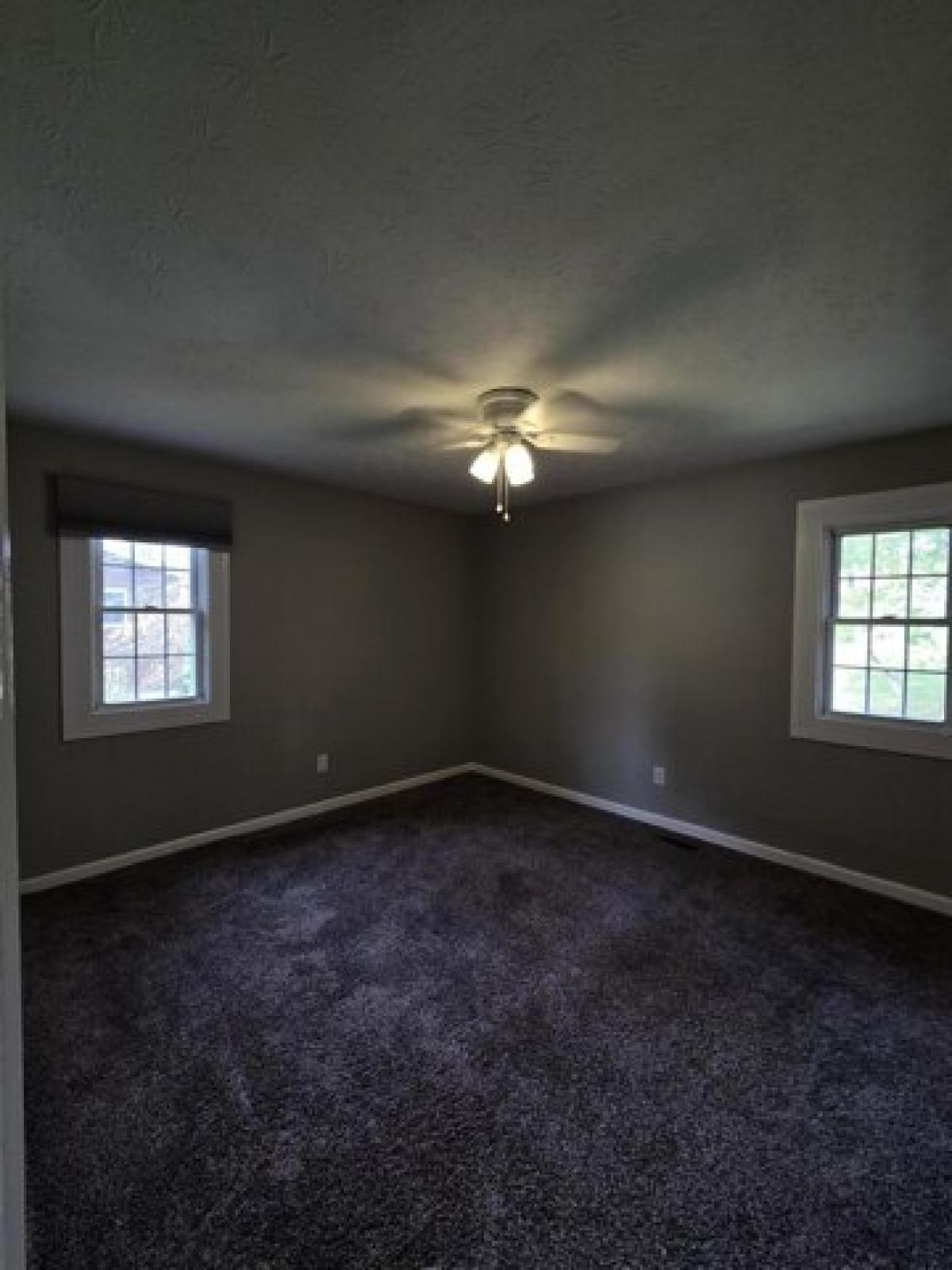 Picture of Home For Sale in Versailles, Kentucky, United States