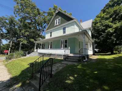 Home For Rent in Manchester, Connecticut