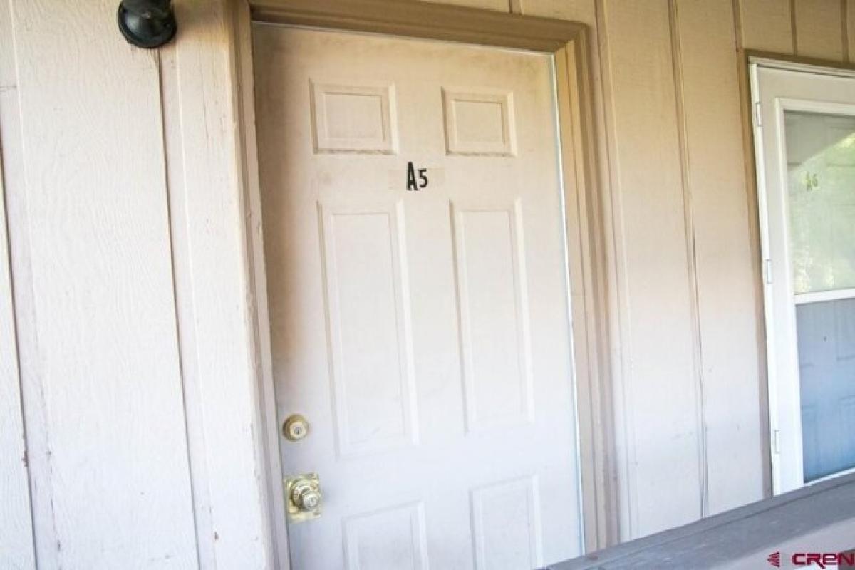 Picture of Home For Sale in Gunnison, Colorado, United States