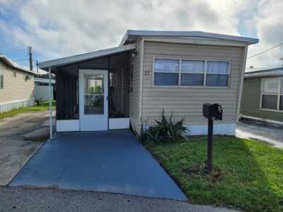 Home For Rent in Lakeland, Florida