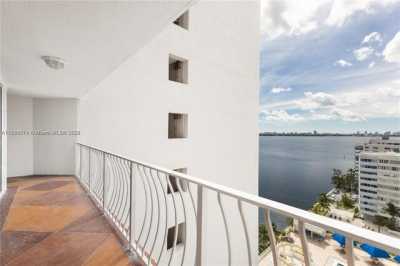 Home For Rent in North Bay Village, Florida