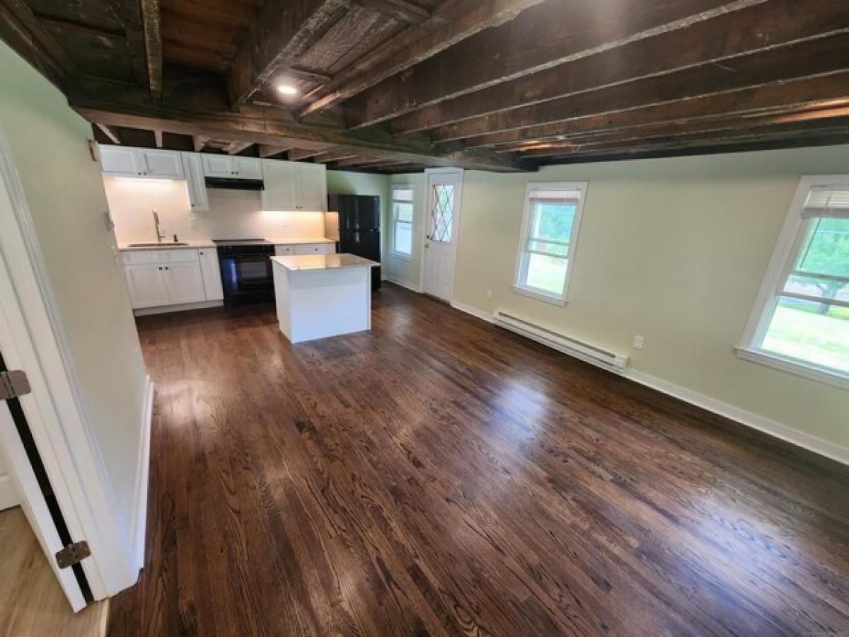 Picture of Apartment For Rent in Plymouth, Connecticut, United States