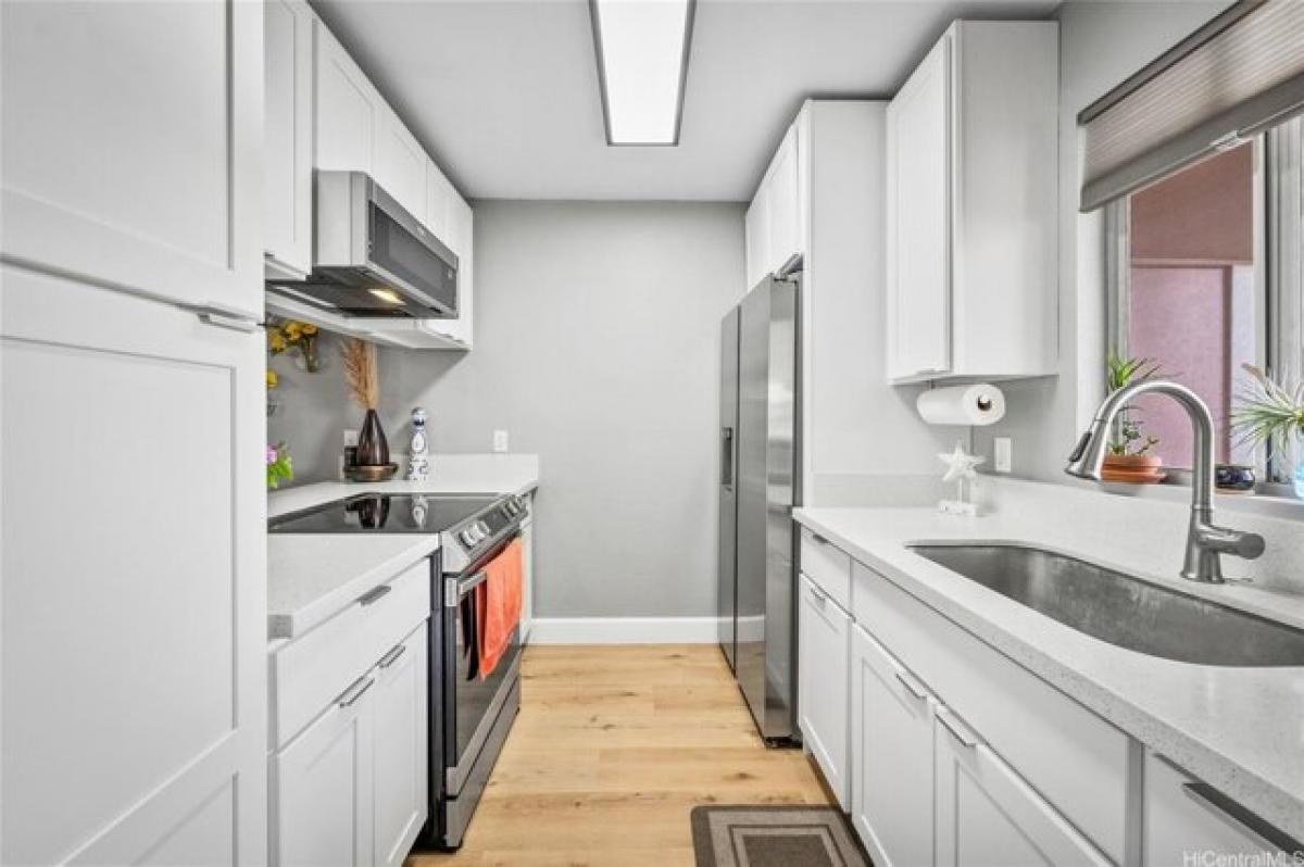 Picture of Home For Sale in Waipahu, Hawaii, United States