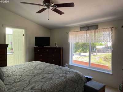 Home For Sale in Florence, Oregon