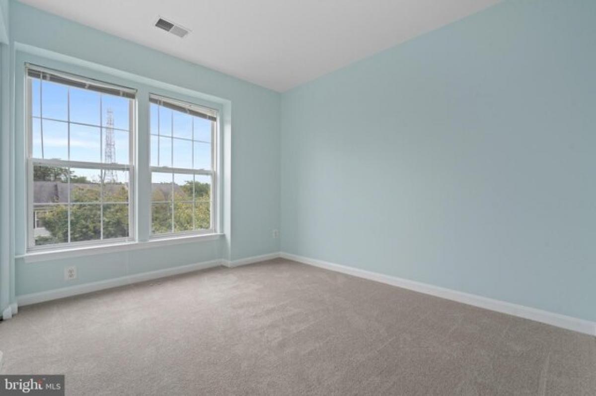 Picture of Home For Sale in Bristow, Virginia, United States