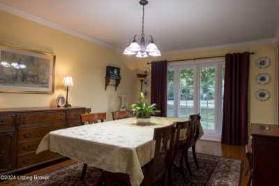 Home For Sale in Shelbyville, Kentucky