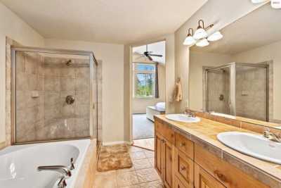 Home For Sale in Sandpoint, Idaho