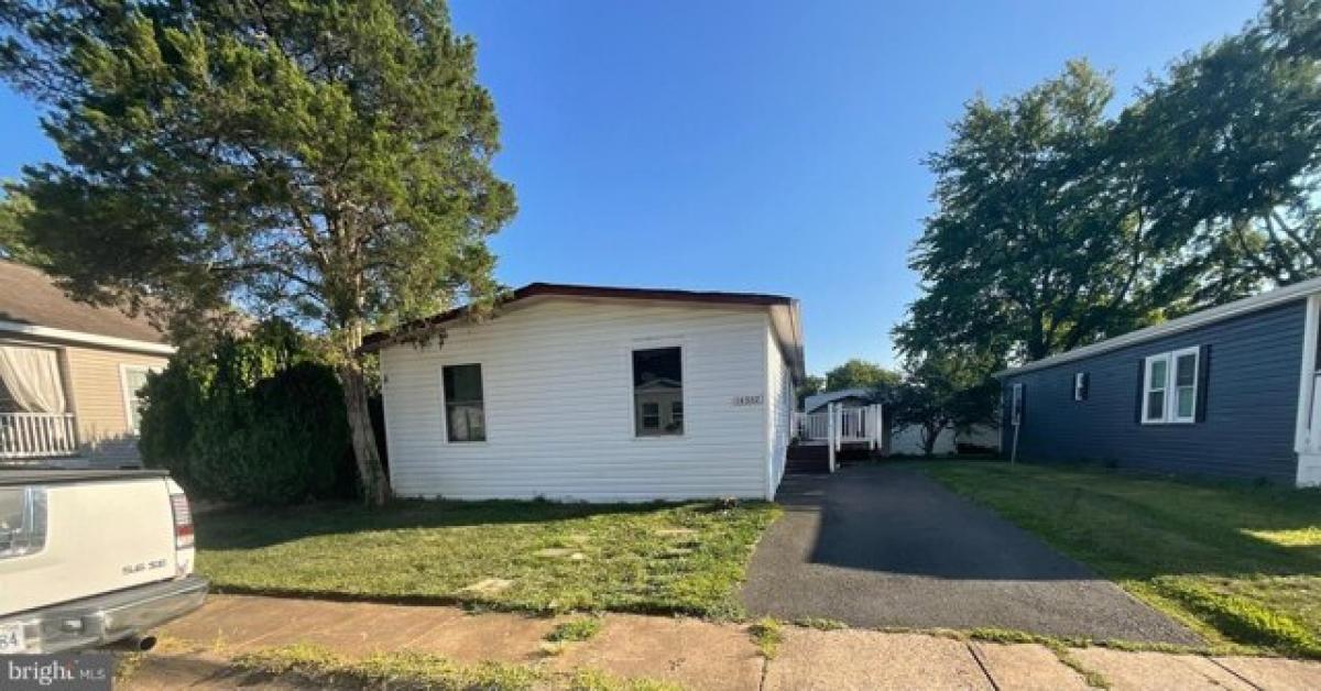 Picture of Home For Sale in Chantilly, Virginia, United States