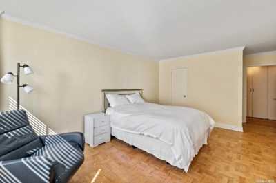 Home For Sale in Bayside, New York