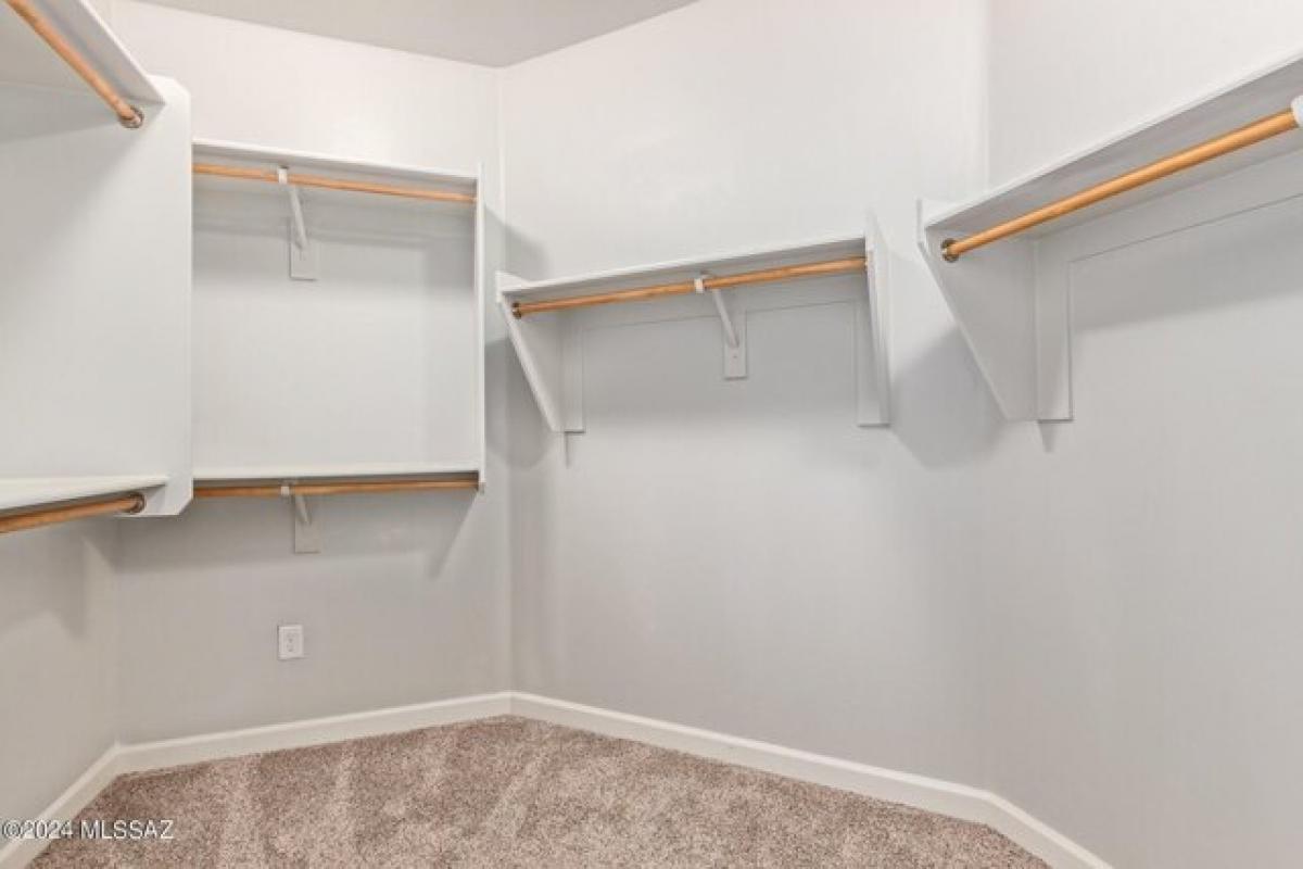 Picture of Home For Sale in Vail, Arizona, United States