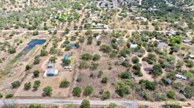 Residential Land For Sale in Kingsland, Texas