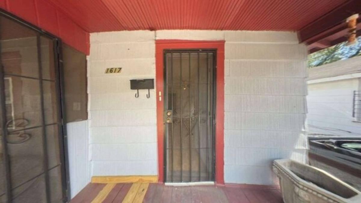 Picture of Home For Sale in Montgomery, Alabama, United States