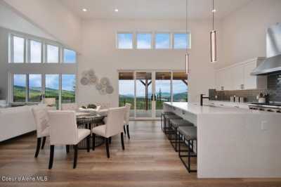 Home For Sale in Cocolalla, Idaho