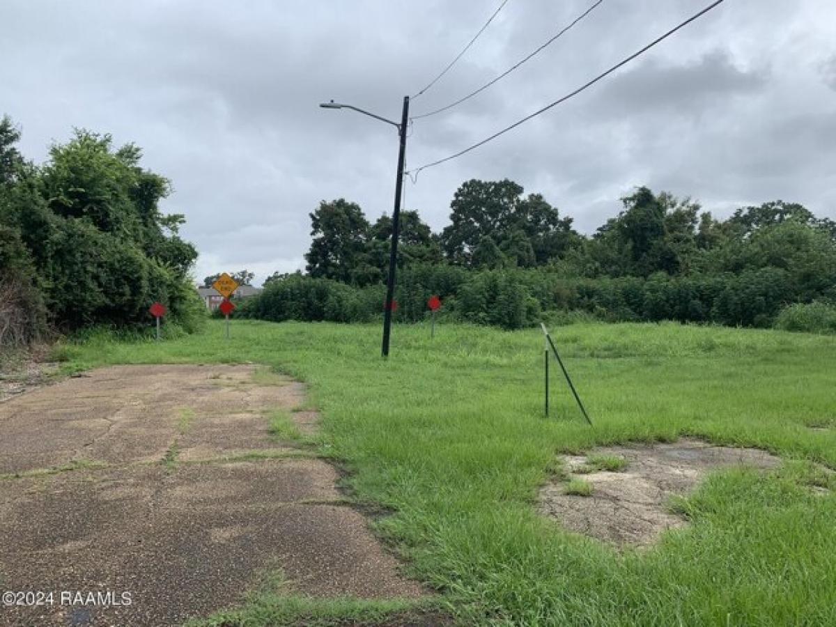 Picture of Residential Land For Sale in Lafayette, Louisiana, United States